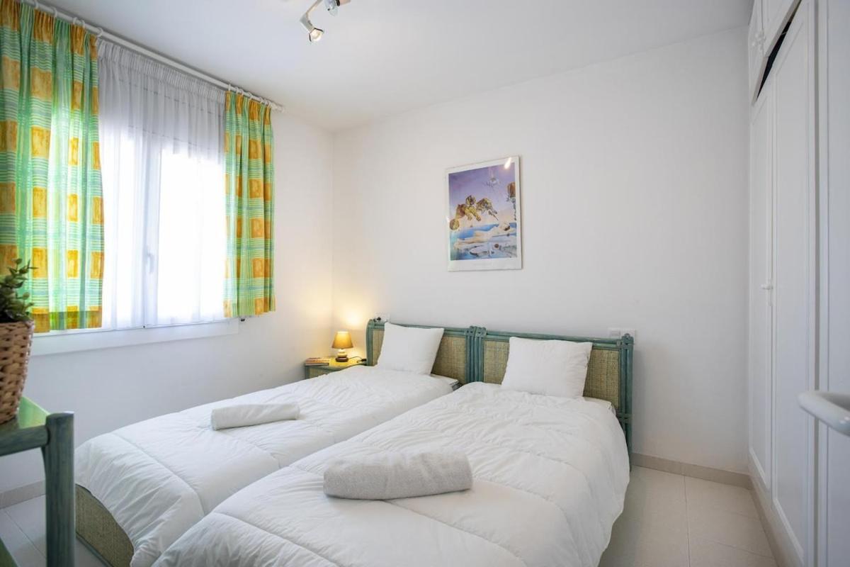 1005 Apartamento Con Vistas Al Lago San Maurici By Homeselectspain Empuriabrava Eksteriør billede
